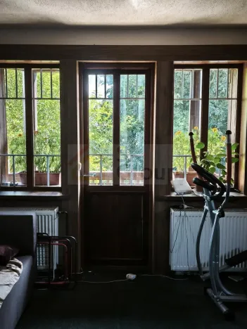 Prodej rodinného domu, Jenišov, 700 m2