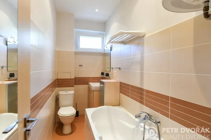 Prodej bytu 2+kk, Praha - Krč, Krchlebská, 40 m2