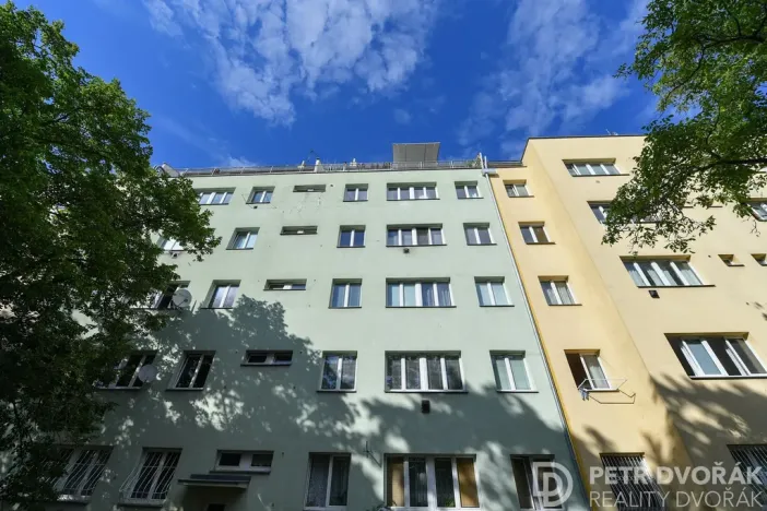 Prodej bytu 2+kk, Praha - Krč, Krchlebská, 40 m2