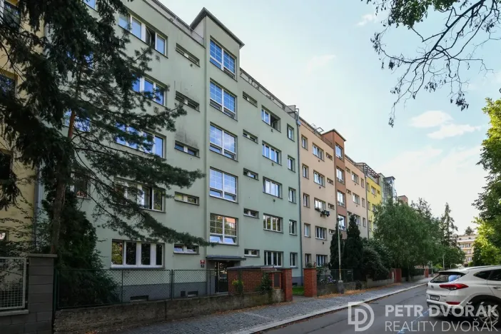 Prodej bytu 2+kk, Praha - Krč, Krchlebská, 40 m2