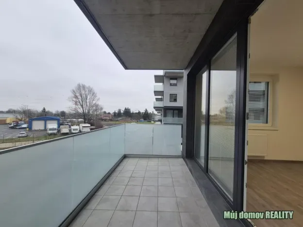 Pronájem bytu 3+kk, Praha - Prosek, Čakovická, 83 m2