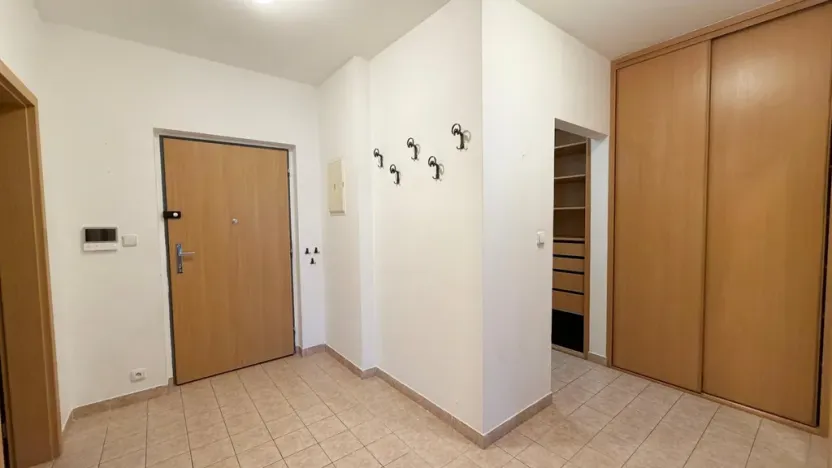 Pronájem bytu 2+kk, Praha - Motol, Jeřabinová, 65 m2