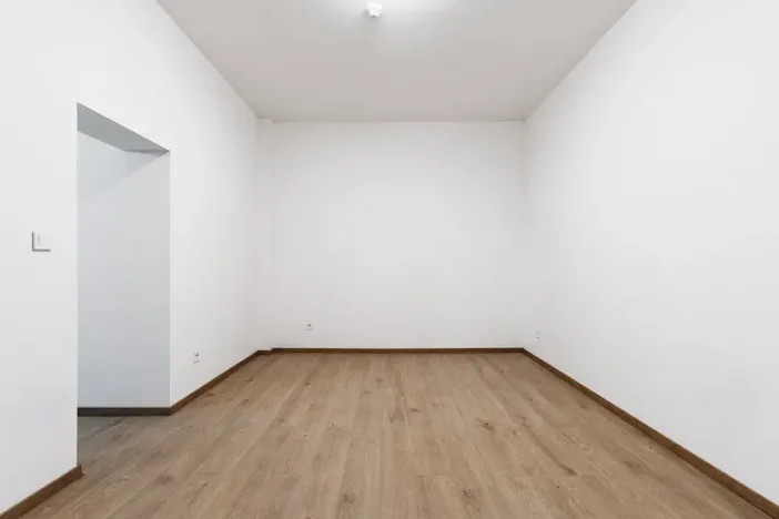Pronájem obchodního prostoru, Praha - Nové Město, Sokolská, 20 m2