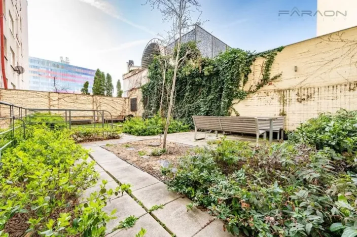 Pronájem bytu 1+kk, Praha - Vršovice, 28. pluku, 37 m2