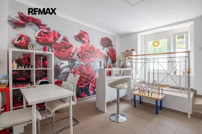 Prodej vily, Praha - Dejvice, U dejvického rybníčku, 400 m2