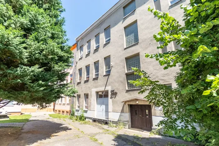 Prodej komerční nemovitosti, Ostrava, Zákrejsova, 1254 m2