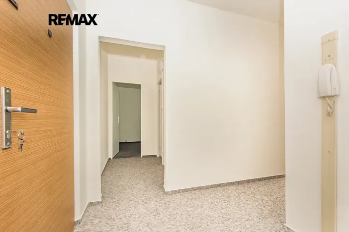 Prodej bytu 3+1, Plzeň, Kralovická, 68 m2