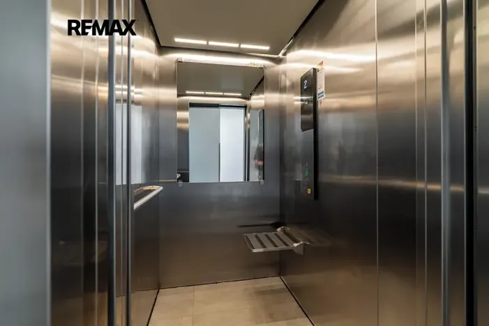 Prodej bytu 2+kk, Praha - Hostavice, U Hostavického potoka, 46 m2