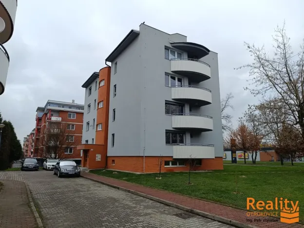 Pronájem bytu 2+1, Otrokovice, Školní, 56 m2