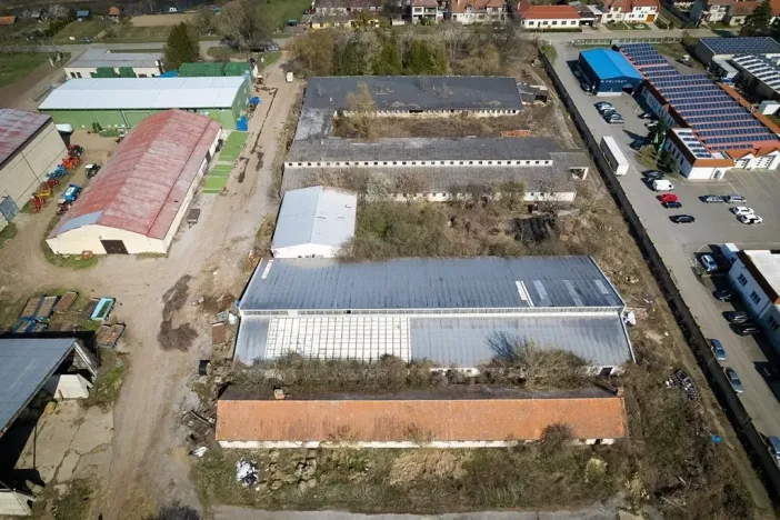 Dražba zemědělského objektu, Lednice, Mikulovská, 19937 m2