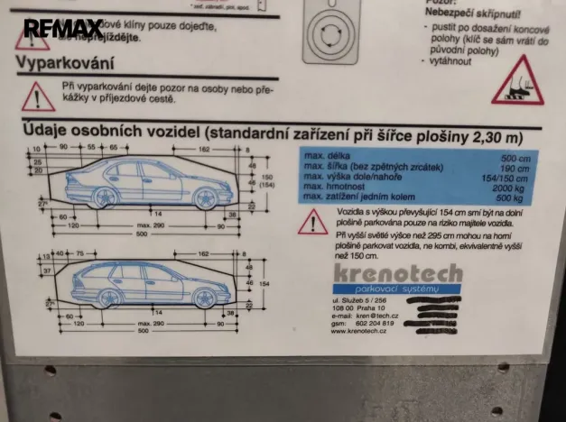 Pronájem garážového stání, Karlovy Vary, Zámecký vrch, 21 m2