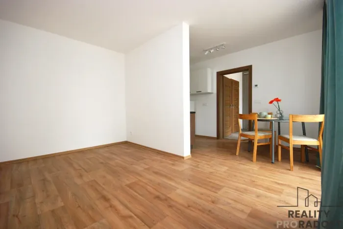 Pronájem bytu 1+kk, Velké Pavlovice, Hlavní, 33 m2