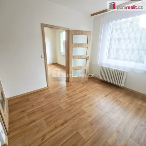 Pronájem bytu 1+1, Děčín - Děčín IX-Bynov, Na Pěšině, 35 m2