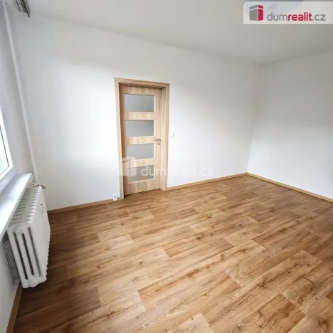 Pronájem bytu 1+1, Děčín - Děčín IX-Bynov, Na Pěšině, 35 m2