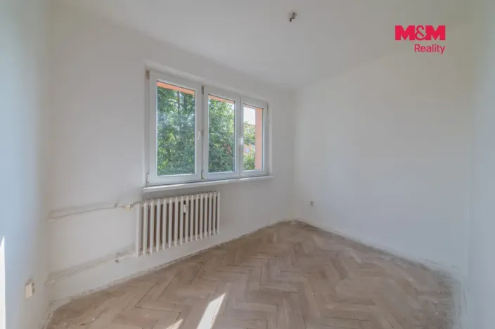 Prodej bytu 3+1, Karviná - Ráj, Haškova, 58 m2