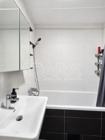 Prodej bytu 2+kk, Praha - Stodůlky, Jeremiášova, 50 m2