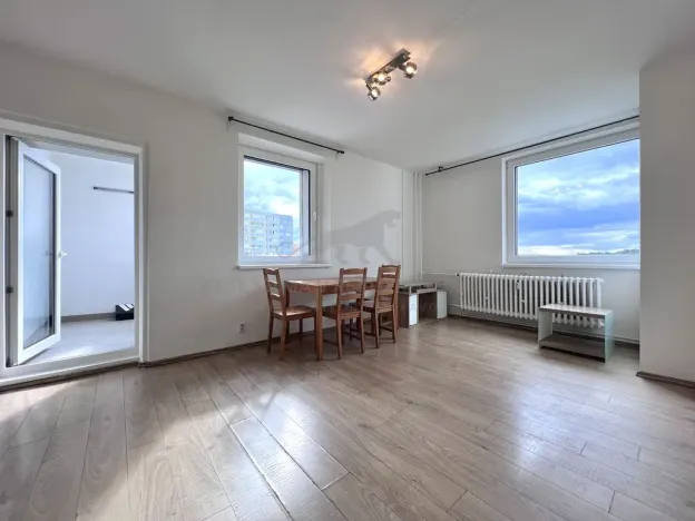 Pronájem bytu 2+kk, Praha - Hloubětín, Kukelská, 42 m2
