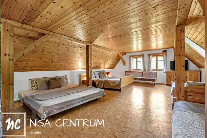 Prodej rodinného domu, Křižany, 220 m2