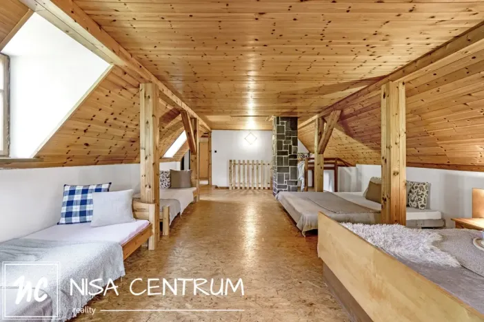 Prodej rodinného domu, Křižany, 220 m2