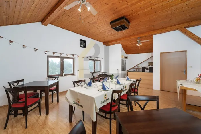 Prodej restaurace, Hodonín, Brandlova, 299 m2