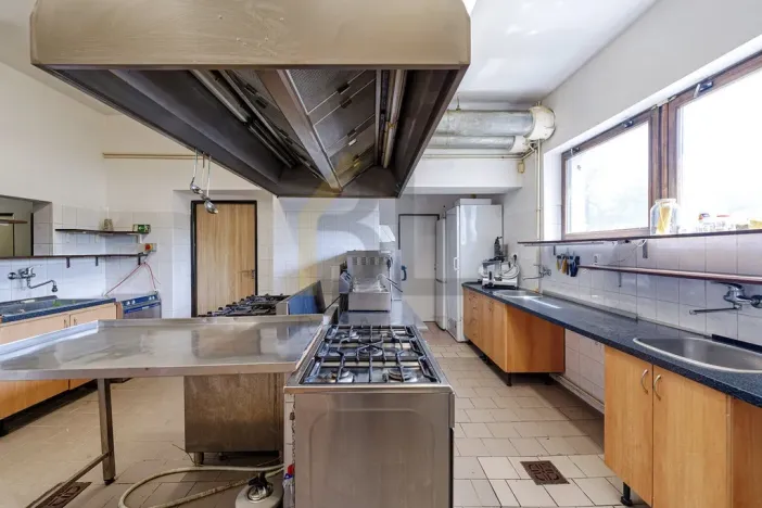 Prodej restaurace, Hodonín, Brandlova, 299 m2
