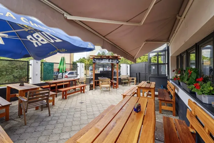 Prodej restaurace, Hodonín, Brandlova, 299 m2