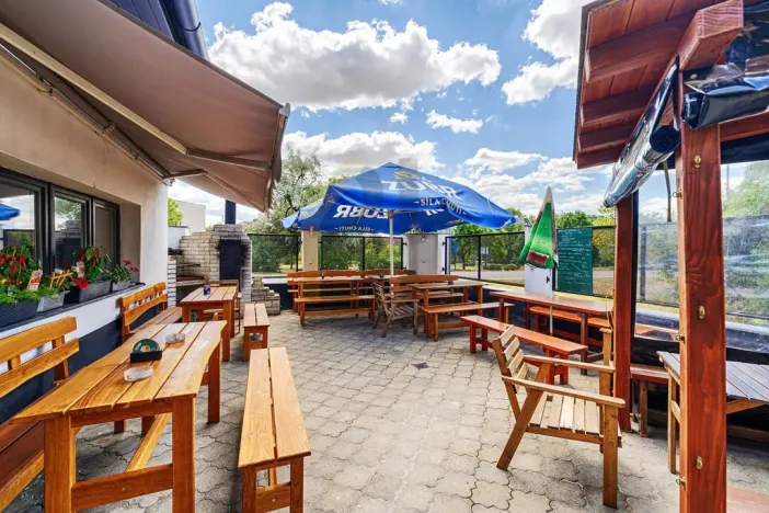 Prodej restaurace, Hodonín, Brandlova, 299 m2