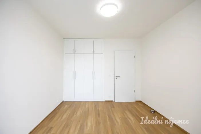 Pronájem bytu 2+kk, Praha - Troja, Mazurská, 59 m2