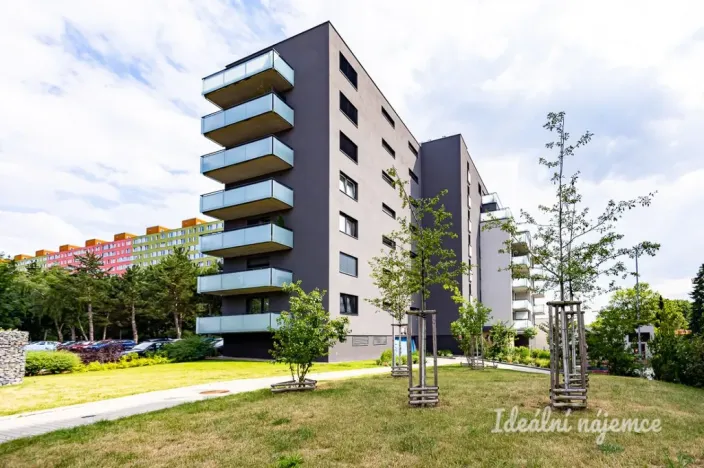Pronájem bytu 2+kk, Praha - Troja, Mazurská, 59 m2