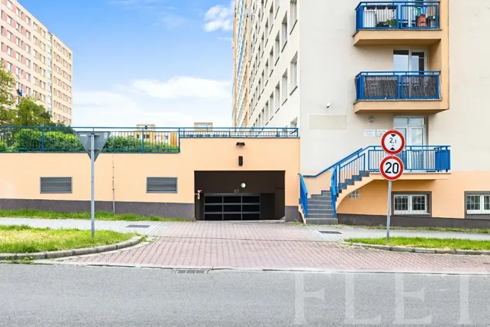 Pronájem bytu 2+kk, Praha - Troja, Hnězdenská, 46 m2