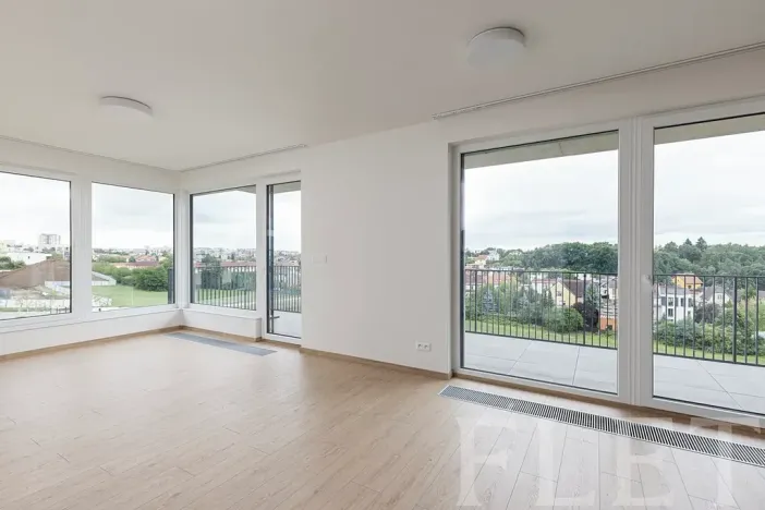 Pronájem bytu 3+kk, Praha - Řeporyje, Haenkeho, 74 m2