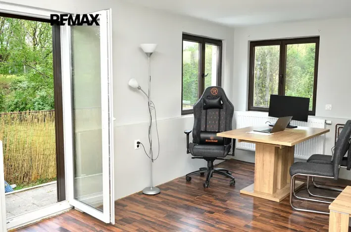 Prodej rodinného domu, Jesenice, 85 m2
