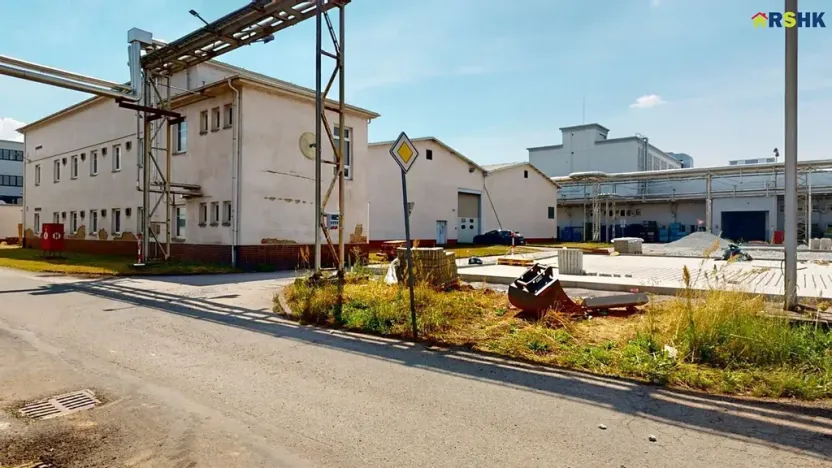 Pronájem kanceláře, Hradec Králové, Akademika Bedrny, 470 m2