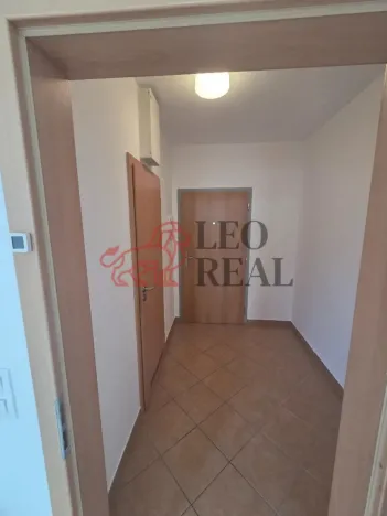 Pronájem bytu 1+kk, Praha - Hlubočepy, Miloše Havla, 29 m2