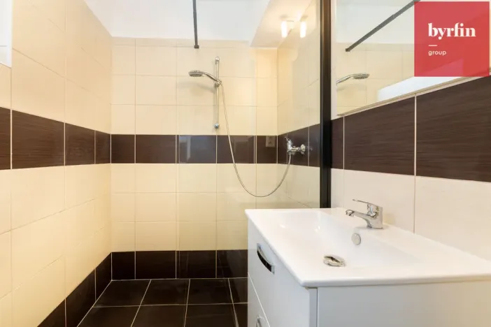 Prodej rodinného domu, Kravaře, Čeňka Trunčíka, 170 m2