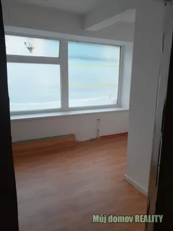 Pronájem ordinace, Praha - Libeň, Čihákova, 20 m2
