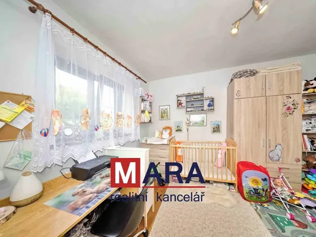 Prodej rodinného domu, Charváty, 140 m2