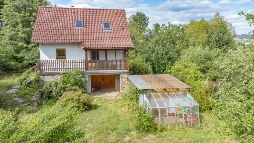 Prodej rodinného domu, Strážov - Splž, 100 m2