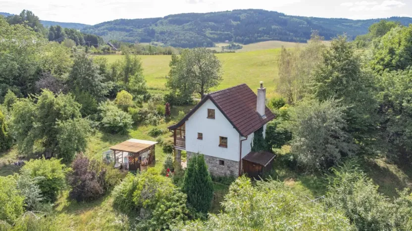 Prodej rodinného domu, Strážov - Splž, 100 m2