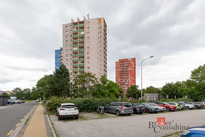 Prodej bytu 3+1, Ostrava - Dubina, Zdeňka Bára, 64 m2