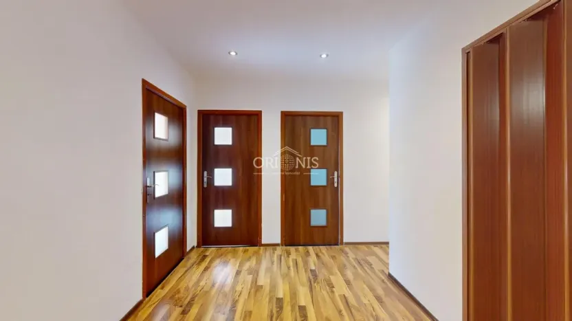 Prodej bytu 3+1, Jirkov, Mládežnická, 67 m2