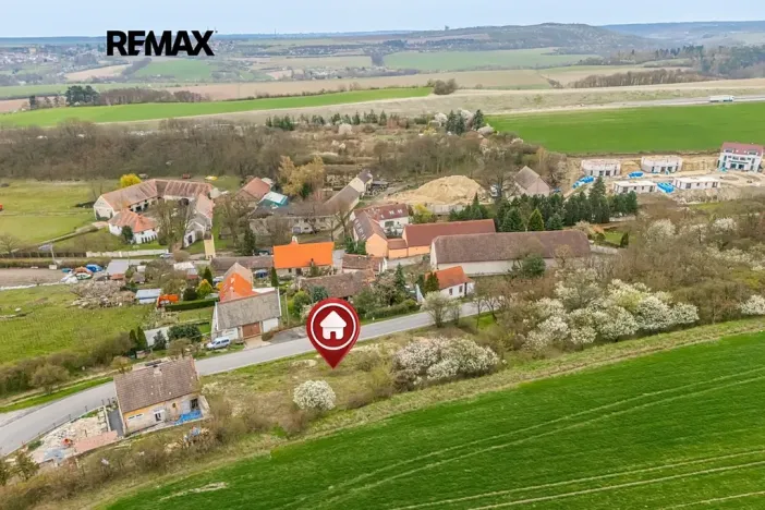 Prodej pozemku pro bydlení, Slaný, 778 m2