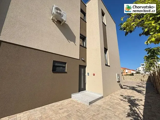 Prodej bytu 3+kk, Novalja, Chorvatsko, 74 m2
