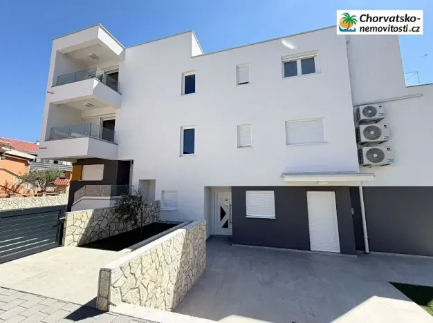 Prodej bytu 3+kk, Novalja, Chorvatsko, 68 m2