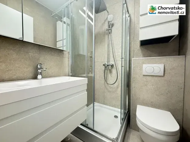 Prodej bytu 3+kk, Novalja, Chorvatsko, 60 m2