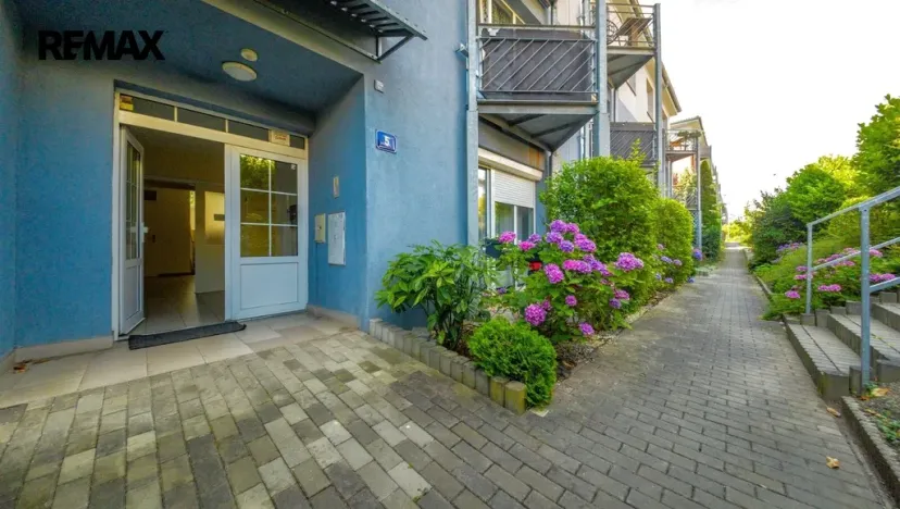 Prodej bytu 3+kk, Praha - Horní Počernice, Dandova, 58 m2