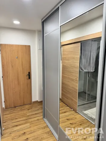 Pronájem bytu 2+kk, Praha - Hloubětín, Kardašovská, 43 m2