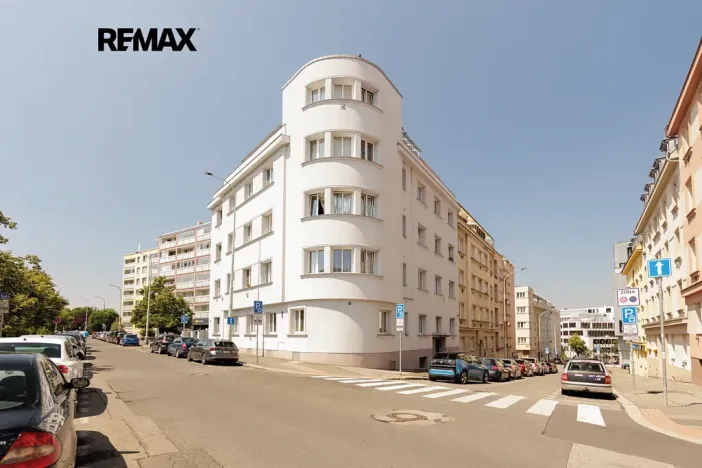 Prodej bytu 2+1, Praha - Nusle, Dačického, 43 m2