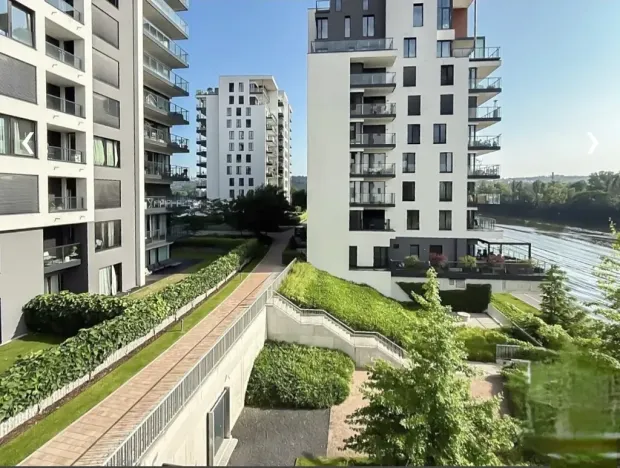 Pronájem bytu 2+kk, Praha - Holešovice, Sanderova, 57 m2