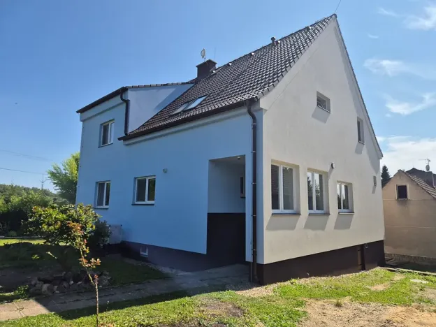 Prodej rodinného domu, Svárov, 250 m2